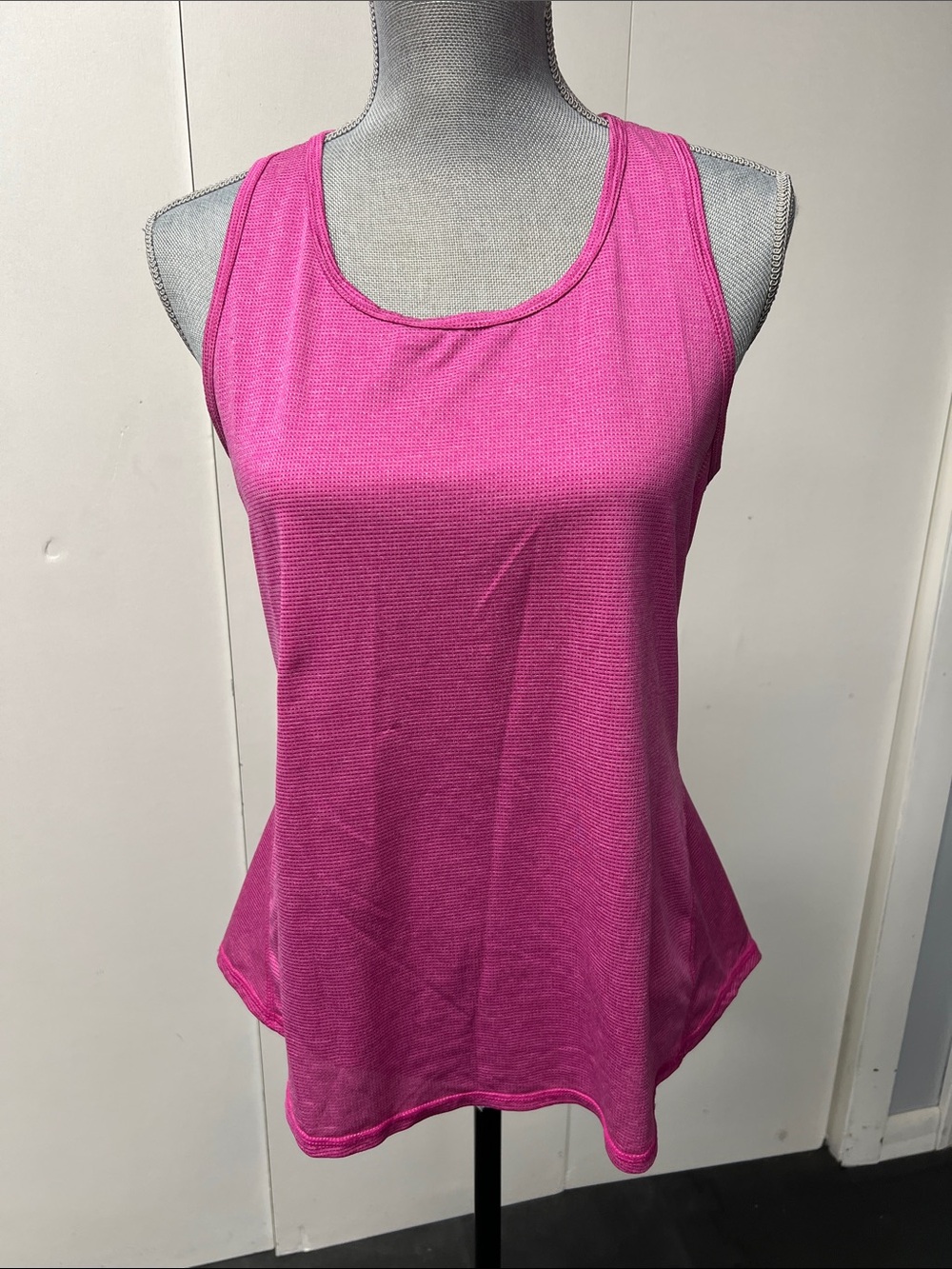 lola Hot Pink Athletic Scoop Neck Tank
